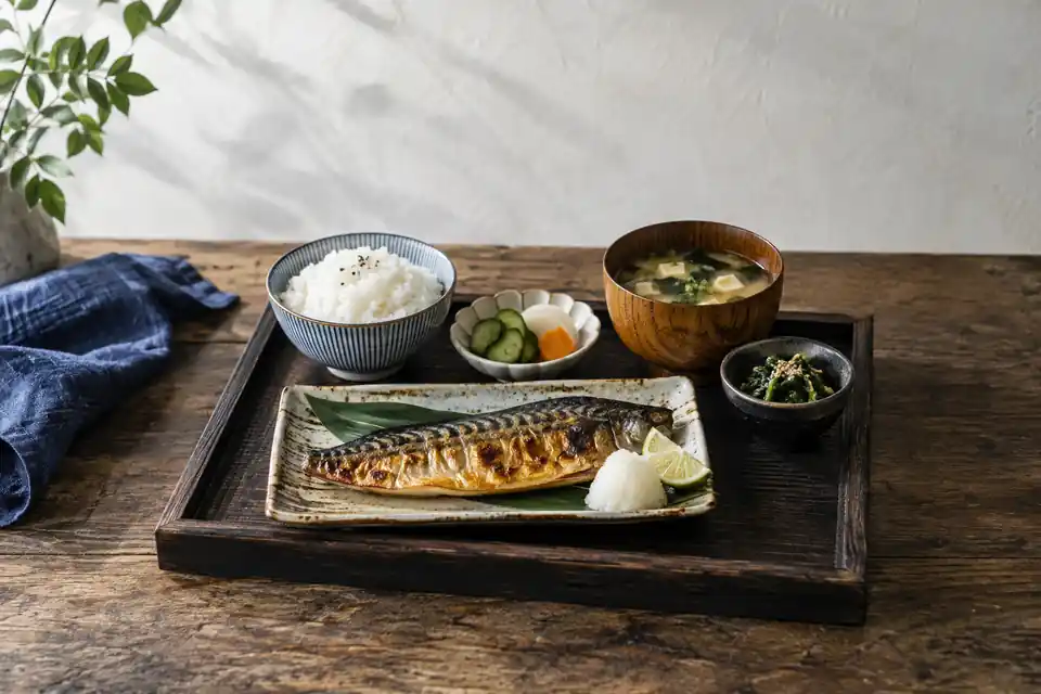 日式定食餐點示範